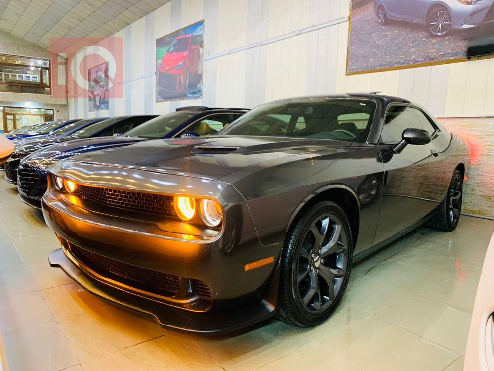 Dodge Challenger